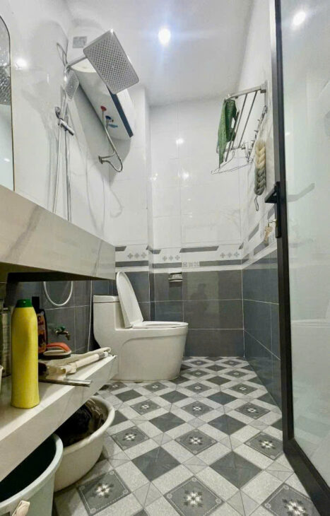 Bán nhà Khương Trung 35m 5 tầng 8,2 tỷ – Ngõ trước nhà rộng 2,3m 50m ra Ô tô