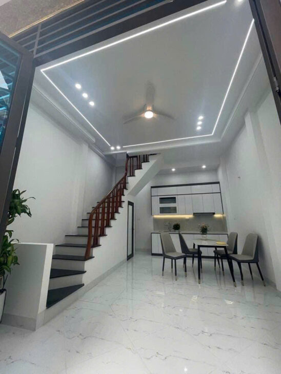 Bán nhà xen kẹt Bùi Xương Trạch, Định Công Thượng – 34m Gara ô tô 4 tầng mới đẹp như hình 4,95 tỷ