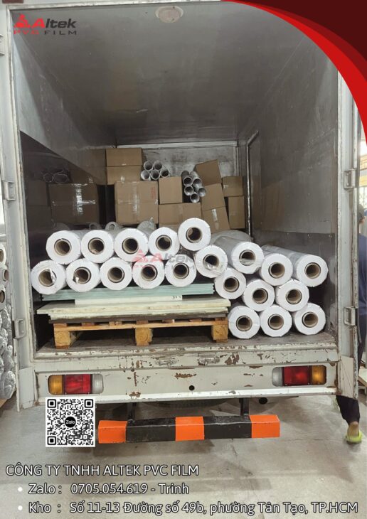 Màng nhựa pvc màu đỏ khổ lớn chất liệu bền đẹp, thu hút, cao cấp