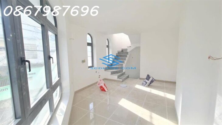 Bán Căn Góc 2 Mặt Tiền Trung Tâm Nha Trang – Nhà 4 Tầng + Tum – Giá 8 Tỷ