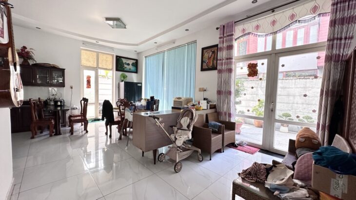 Bán Biêt Thự Cao Cấp p Thới An q12 / 12 x20 4 tầng