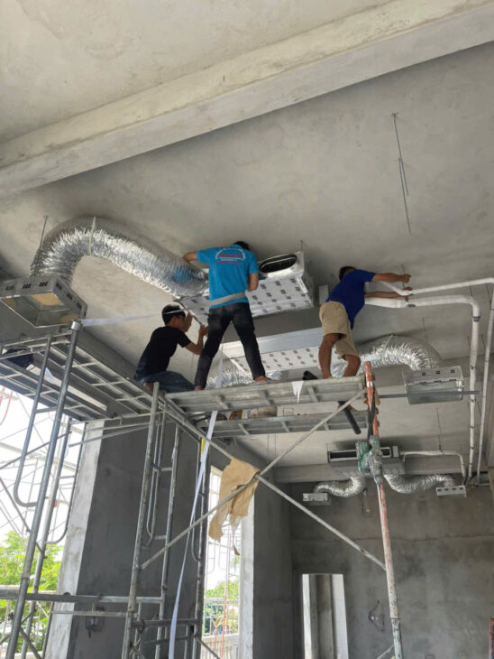 Máy lạnh giấu trần Daikin FBFC100DVM9/RZFC100EVM inverter gas R32