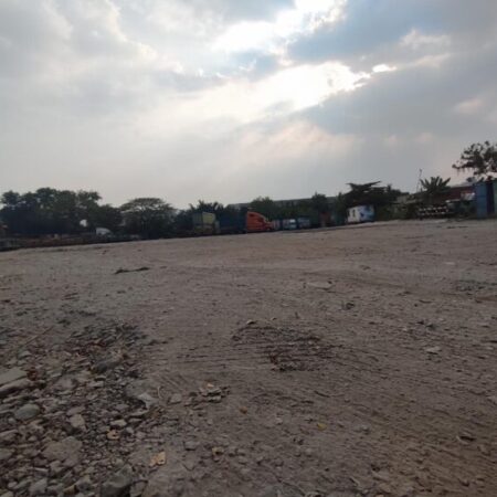 Bán đất thổ cư 9000m2 mặt tiền Nguyễn Văn Bứa, Hóc Môn. SHR, giá 130 tỷ. LH: 0908877745