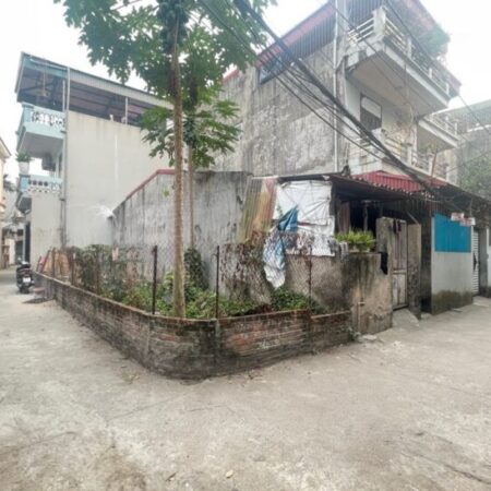 Bán đất Ngọc Thuỵ 42m lô góc oto vào chỉ 5 tỷ1. LH 0936123469