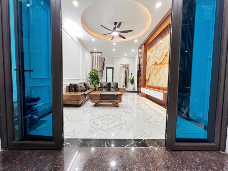 Nhà Phố Khương Đình-40m*7tầng, Thang máy-Ngõ thông; ô tô con đỗ cách 10m- Nhỉnh 12 tỷ