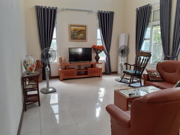 21.11.25.1 Cho thuê biệt thự Splendora rộng thênh thang có thể làm văn phòng, kinh doanh, xuất khẩu