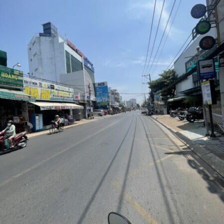 Bán nhà mặt tiền 9x30m giá 26,5 tỷ Đường Lý Thường Kiệt Bán nhà mặt tiền 9x30m giá 26,5 tỷ Đường Lý Thường Kiệt