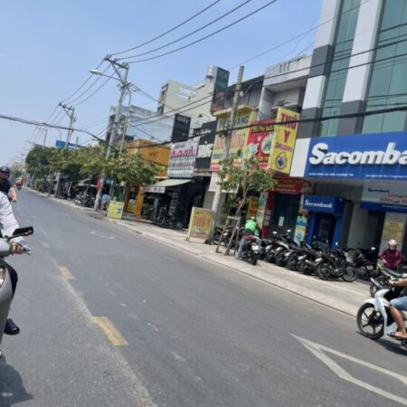 Bán nhà 2 mặt tiền ngang 26m tổng 2500m2 giá 170 tỷ Nguyễn Ảnh Thủ