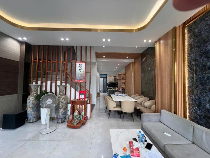 NHÀ SIÊU ĐẸP TẶNG NỘI THẤT 5 TẦNG – KDC SAVICO TAM BÌNH – ĐƯỜNG SỐ 12- 18.5 TỶ