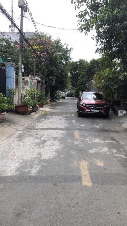 bán gấp bán lô đất 2200m2 đường 359, Đỗ Xuân Hợp – Phước Long B – Quận 9 – TPHCM.