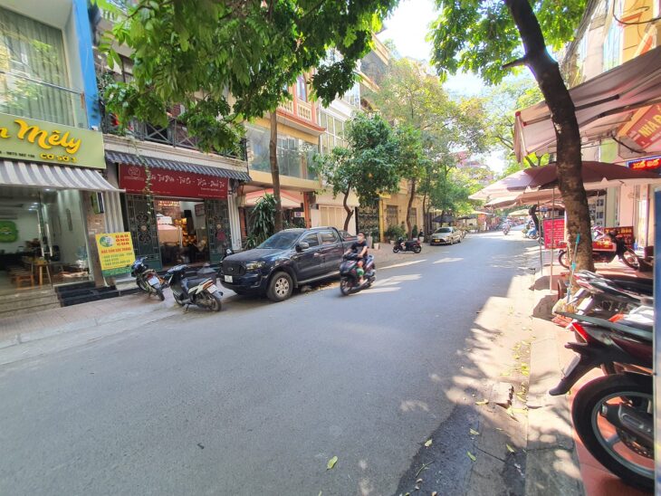 BÁN NHÀ THANH XUÂN, LÔ GÓC 3 THOÁNG, OTO TRÁNH, VỈA HÈ KINH DOANH, 55M 5 TẦNG, CHỈ 28.X TỶ