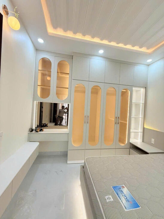 SÁT MẶT TIỀN TÂN MỸ QUẸO CÁI TỚI PHÚ MỸ HƯNG Q7 DIỆN TÍCH NGANG 3,8 DÀI 17 ĐÚC BÊ TÔNG CÓ 5