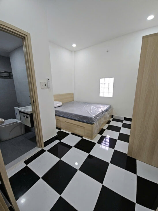 Sát mặt tiền Q7 Tân thuận Ngang 4.5 dài 12 3 TẤM CÓ 5 TỎI