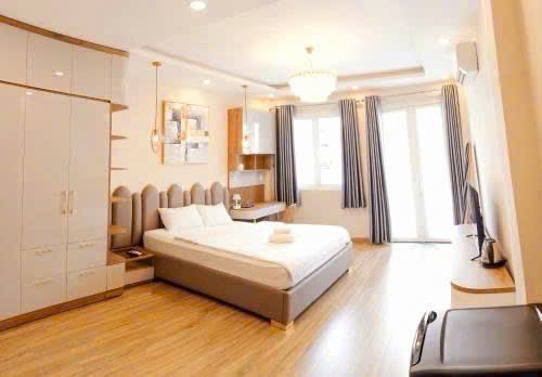 HIẾM NGANG 6M*18M – BÁN NHÀ 4 TẦNG XỊN SÒ Đ.LÊ THỊ RIÊNG, BÊN THÀNH, QUẬN 1 – CHÍNH CHỦ GIANG