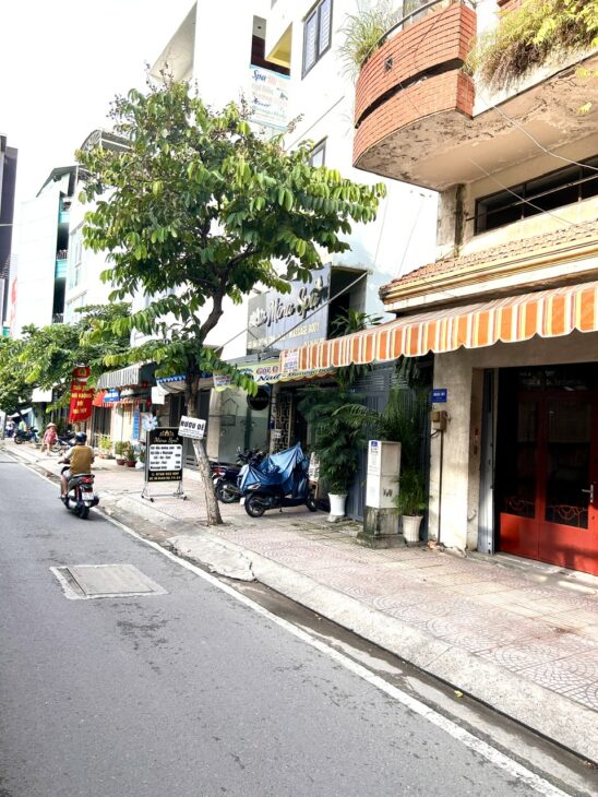 CHỦ GỬI BÁN MT KINH DOANH Đ. KHÁNH HỘI- CHÒA CHỈ 6.6T- THÔNG RA HOÀNG DIỆU- BẾN VÂN ĐỒN- ĐẾN TRƯỜNG