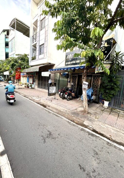 CHỦ GỬI BÁN MT KINH DOANH Đ. KHÁNH HỘI- CHÒA CHỈ 6.6T- THÔNG RA HOÀNG DIỆU- BẾN VÂN ĐỒN- ĐẾN TRƯỜNG