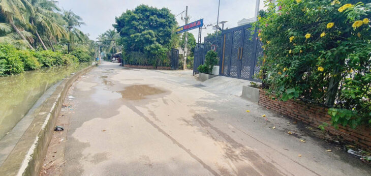 CĂN NHÀ VƯỜN (8.4×42) LÔ GÓC 2MT BỜ KÈ THẠNH XUÂN 52 – CHỈ NHỈNH 10 TỶ