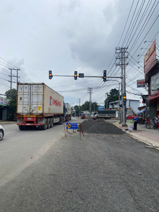 Cần bán đất MT đường DT743A, ngay góc 30/4, P. Bình Thắng, Dĩ An