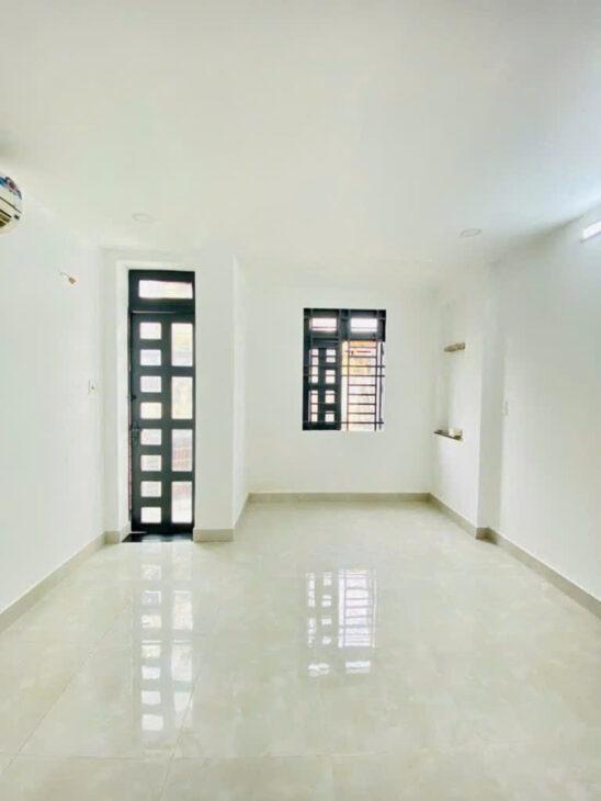BÁN NHÀ QUẬN 1 – NGUYỄN VĂN CỪ – KHẲNG ĐỊNH ĐẲNG CẤP SỐNG TRUNG TÂM Trệt 3 lầu – 3PN – 4WC riêng