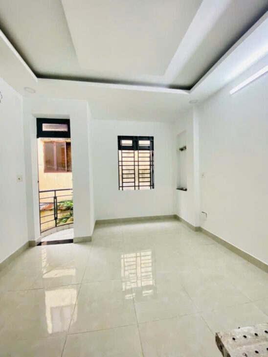 BÁN NHÀ QUẬN 1 – NGUYỄN VĂN CỪ – KHẲNG ĐỊNH ĐẲNG CẤP SỐNG TRUNG TÂM Trệt 3 lầu – 3PN – 4WC riêng