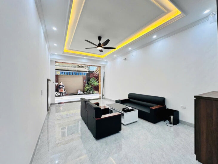 SIÊU PHẨM ! PL Trần Quốc Hoàn Cầu Giấy ngõ thông ôtô tránh 7T thang máy 45m nhỉnh 24 tỷ