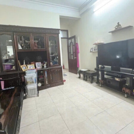 NHÀ CHỦ TỰ XÂY CHẮC CHẮN KHU PHÂN LÔ VIP QUANH THÁI HÀ, ĐỐNG ĐA – CHÀO 18,3 TỶ,PHÂN LÔ Ô TÔ TRÁNH,