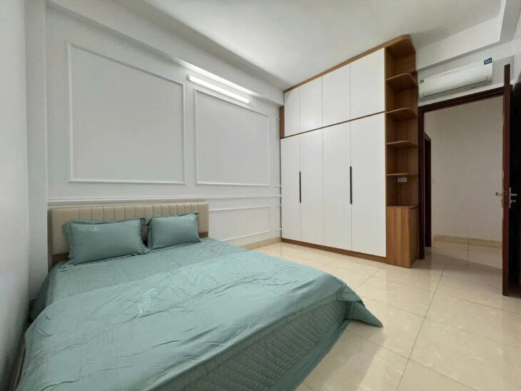 BÁN NHÀ LIÊN KỀ NGAY GẦN CHỢ VĂN LA – HÀ ĐÔNG – DT 50M X 5 TẦNG, MT 5.5M, GIÁ 16.8 tỷ