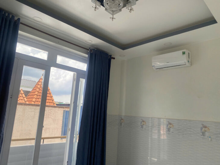 Bán nhà hẻm xe hơi Nguyễn Văn Săng, 3L, st, 5 tỷ TL