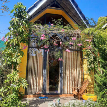 CHO THUÊ HOMESTAY 5 CĂN BUNGALOW FULL NỘI THẤT ĐƯỜNG Ô TÔ TRẠNG TRÌNH