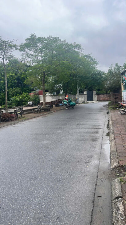 Chính chủ bán 43.8 m2 Trâu Quỳ, ô tô đỗ cửa, giá 7.5 tỷ – Lh 0985865658