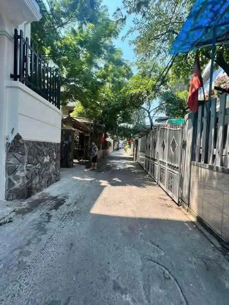 CHO THUÊ Nhà 3 tầng, kiệt 246 Hùng Vương phường An Cựu, TTTP Huế. ????????????
