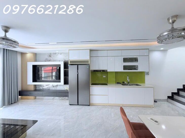 🏠 Bán nhà LÕI NGỌC THỤY – 48m² – MT 4.6m – 6 tầng – Thang máy – Full nội thất – Ô tô vào nhà – Gần