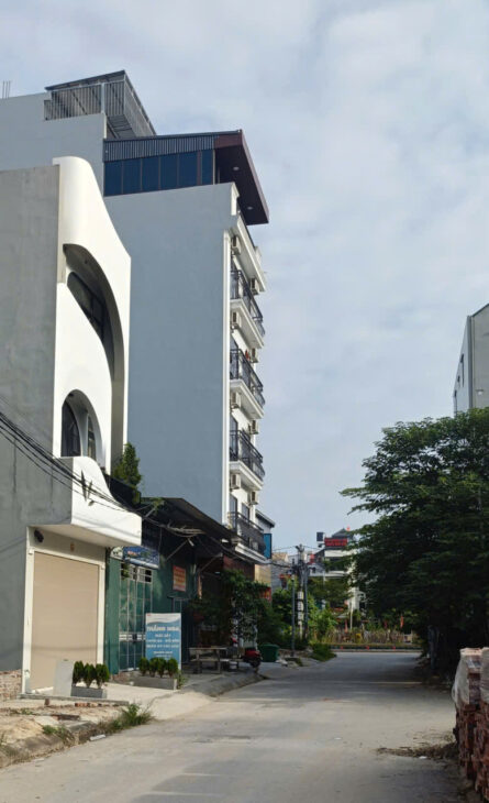 Lai Xá 101m2- 8T, V.hè Ô tô Tránh, DT1.5 tỷ/năm, 2 Thoáng, giá 25.5 tỷ Lai Xá 101m2- 8T, V.hè Ô tô Tránh, DT1.5 tỷ/năm, 2 Thoáng, giá 25.5 tỷ