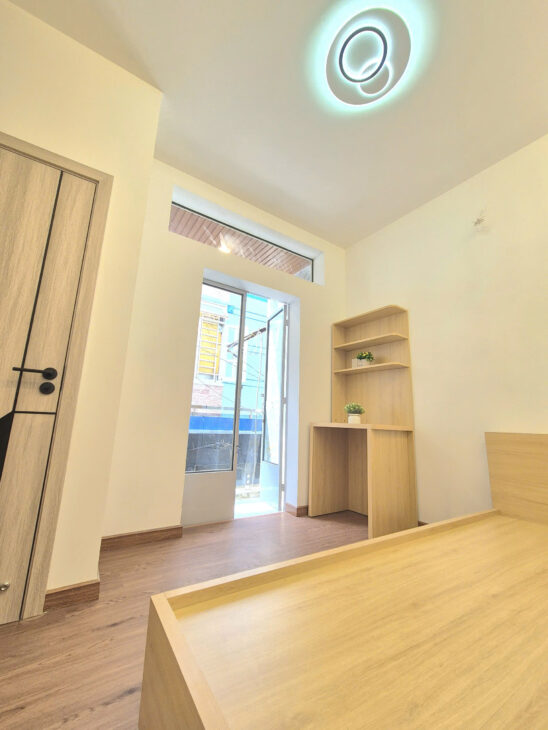 Bán nhà hẻm Đồng Đen, phường 14, Tân Bình – Nhà mới đẹp, sát mặt tiền đường, giá tốt