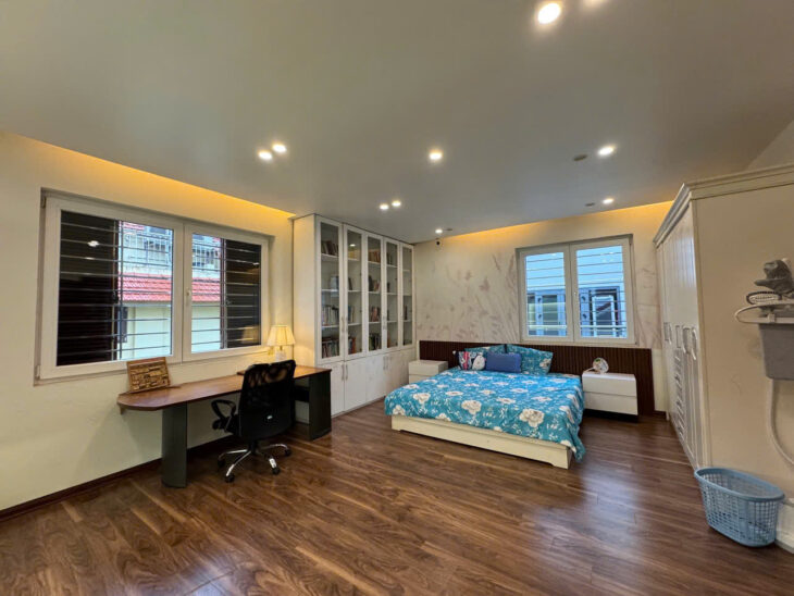 Cho thuê Biệt thự KĐT vinaconex3 Trung Văn. DT 180M x 4,5T, đã hoàn thiện. Giá 50tr/tháng .LH :