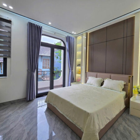 BÁN NHÀ NGUYỄN VĂN CỪ LONG BIÊN,OTO, DÂN XÂY,NGÕ THÔNG, FULL NỘI THẤT42M