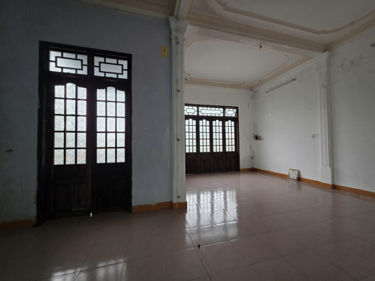 Ch0 thuê.nhà 2 tầng Phan Bội Châu, TP Huế.