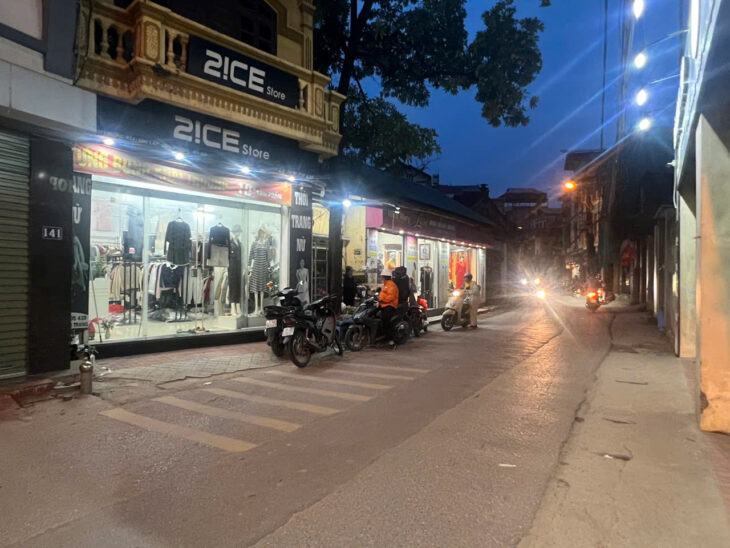 Bán đất Đan Phượng, lô góc 2 thoáng, oto vào tận đất, gần Vin Đan Phượng, giá đầu tư.