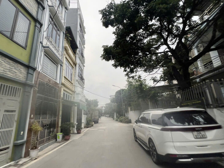 ĐẤT ĐẸP KIM CHUNG – MẶT TIỀN RỘNG – OTO TRÁNH THÔNG TỨ TUNG – SÁT KĐT HINDO ROYAL PARK, GÍA ĐẦU TƯ.