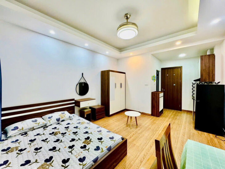 BÁN NHÀ ĐẸP, ĐƯỜNG LẠC LONG QUÂN, TÂY HỒ, HN.