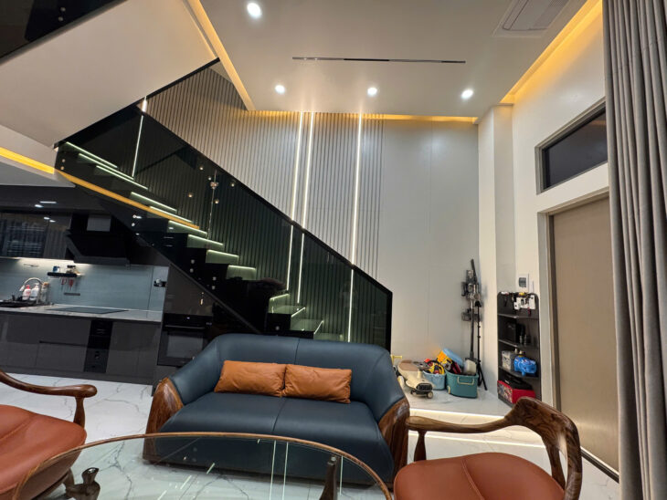 Bán nhà phố cao cấp standard – full nội thất – 4 phòng ngủ, 3 tầng ,Tân phước khánh,Tân Uyên