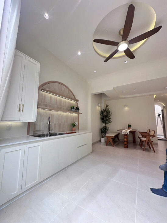 SIÊU PHẨM NHÀ 3 TẦNG HƯƠNG LỘ 2 – Nhà đẹp long lanh, CHỈ 6.2 TỶ