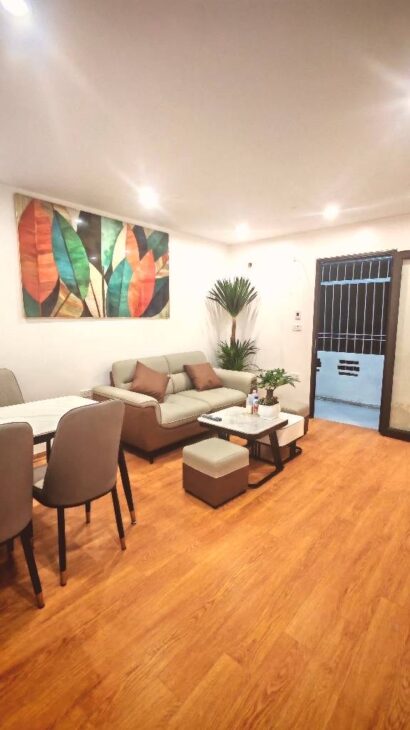 TẬP THỂ MAI DỊCH 70M-3 NGỦ,CHỈ 4,2 TỶ-Ô TÔ ĐỖ CẦU THANG,FULL NỘI THẤT