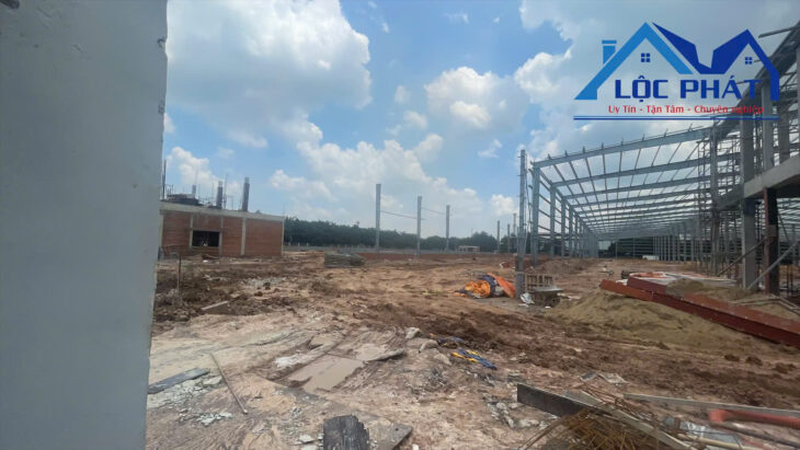 Cho thuê xưởng SKC 9600m2 xã Hố Nai 3, Trảng Bom Đồng Nai 60k/m2