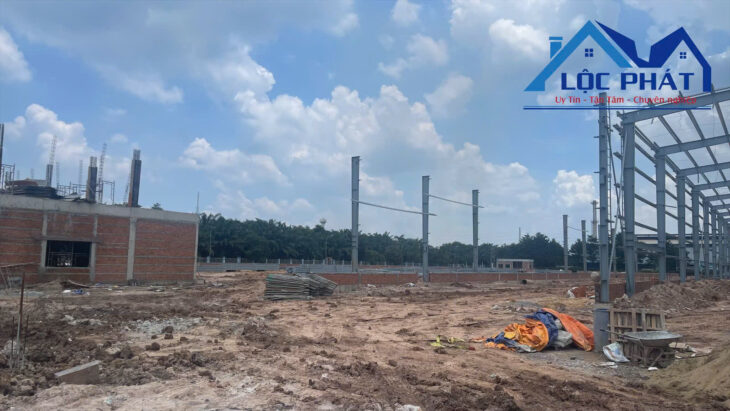 Cho thuê xưởng SKC 9600m2 xã Hố Nai 3, Trảng Bom Đồng Nai 60k/m2