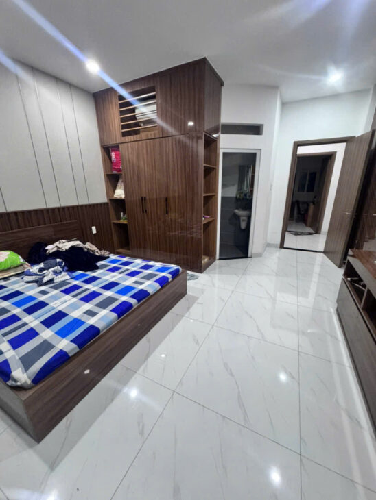 ĐƯỜNG 12M, NHÀ ĐẸP 4 LẦU RẤT ĐẸP FULL NỘI THẤT XỊN XÒ, VỊ TRÍ ĐẸP