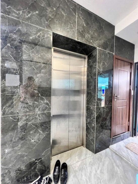 BÁN NHÀ KDT LINH ĐÀM- HOÀNG MAI, 73/80 M2, 5 TẦNG TM, MT 5 M, GIÁ 29,95 TỶ.