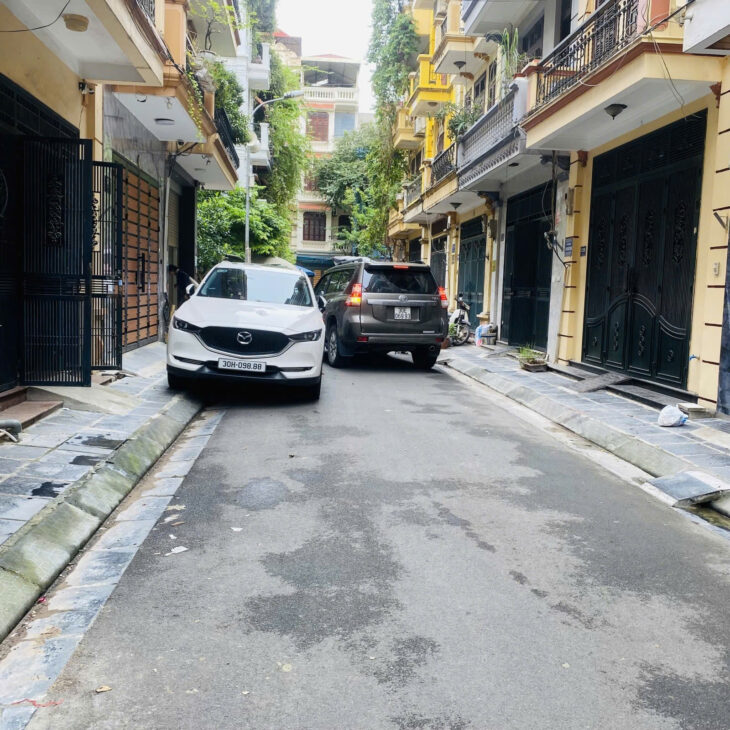 BÁN NHÀ, KDT ĐỊNH CÔNG- HOÀNG MAI, 69 M2, 5 TẦNG, MT 4,7 M, GIÁ 27,8 TỶ.