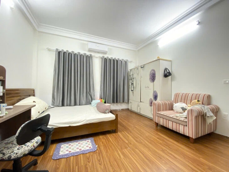 BÁN NHÀ 5 TẦNG NGỌC THỤY- 2 THOÁNG – Ô TÔ ĐỖ CỔNG -NHỈNH 7 TỶ.