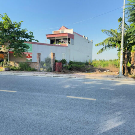 Vị trí đẹp mặt đường Đào Yêu, Hồng Thái, An Dương – giao thông thuận tiện, ô tô đỗ cửa ngày đêm.